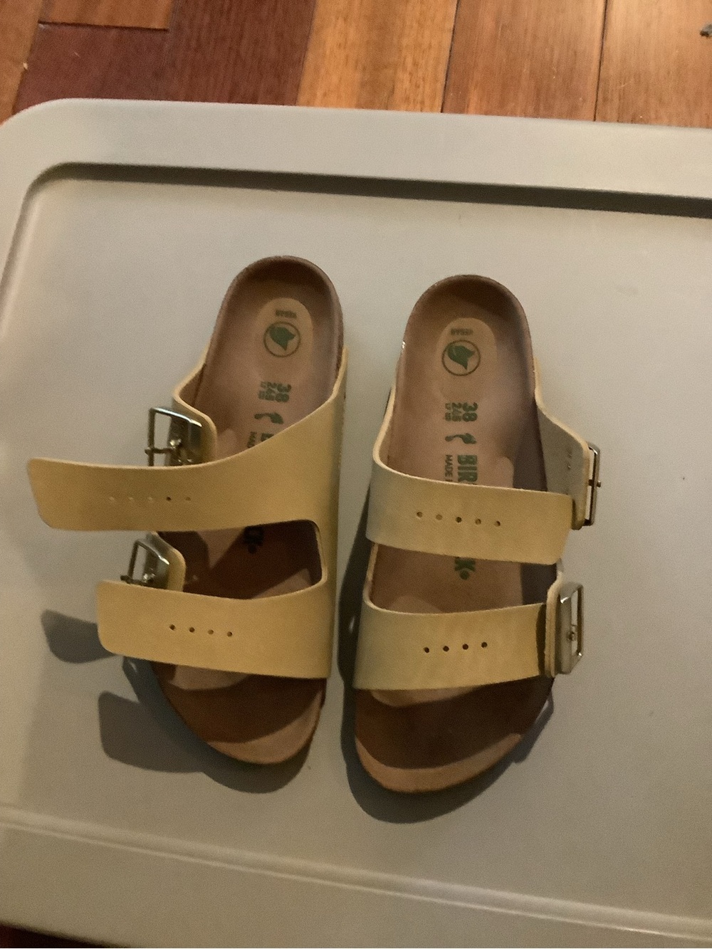 Birkenstock Arizona Double Strap Sandals - Beige leather size 38 New